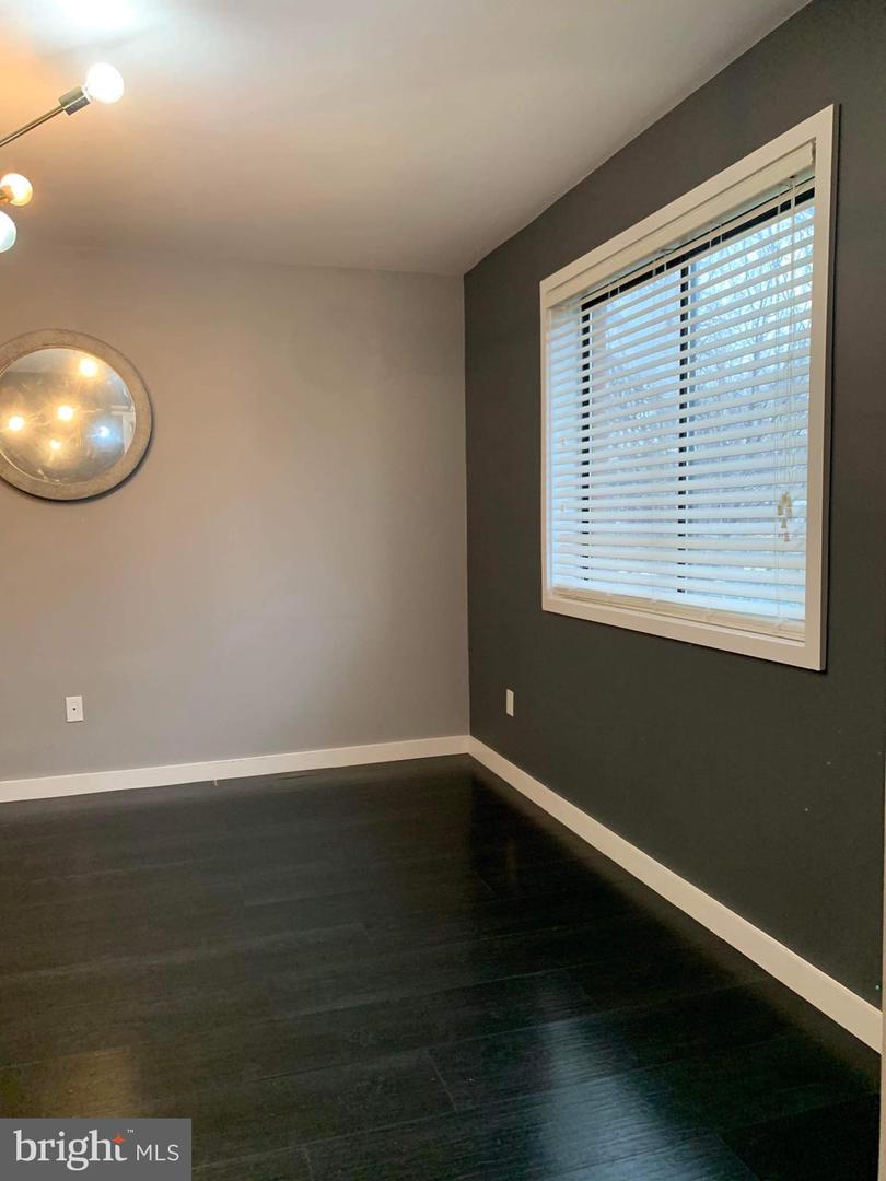 7526 SAVANNAH ST #104, FALLS CHURCH, Virginia 22043, 1 Bedroom Bedrooms, ,1 BathroomBathrooms,Residential,For sale,7526 SAVANNAH ST #104,VAFX2234474 MLS # VAFX2234474