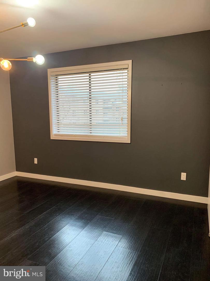 7526 SAVANNAH ST #104, FALLS CHURCH, Virginia 22043, 1 Bedroom Bedrooms, ,1 BathroomBathrooms,Residential,For sale,7526 SAVANNAH ST #104,VAFX2234474 MLS # VAFX2234474