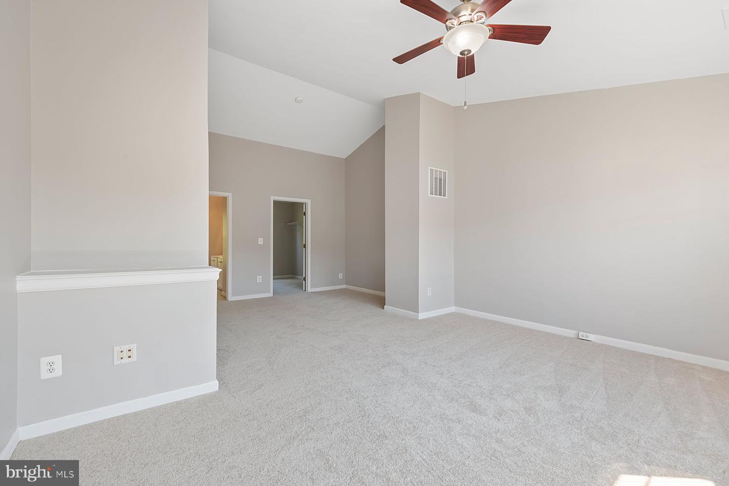 44479 POTTER TER, ASHBURN, Virginia 20147, 2 Bedrooms Bedrooms, ,2 BathroomsBathrooms,Residential,For sale,44479 POTTER TER,VALO2094110 MLS # VALO2094110