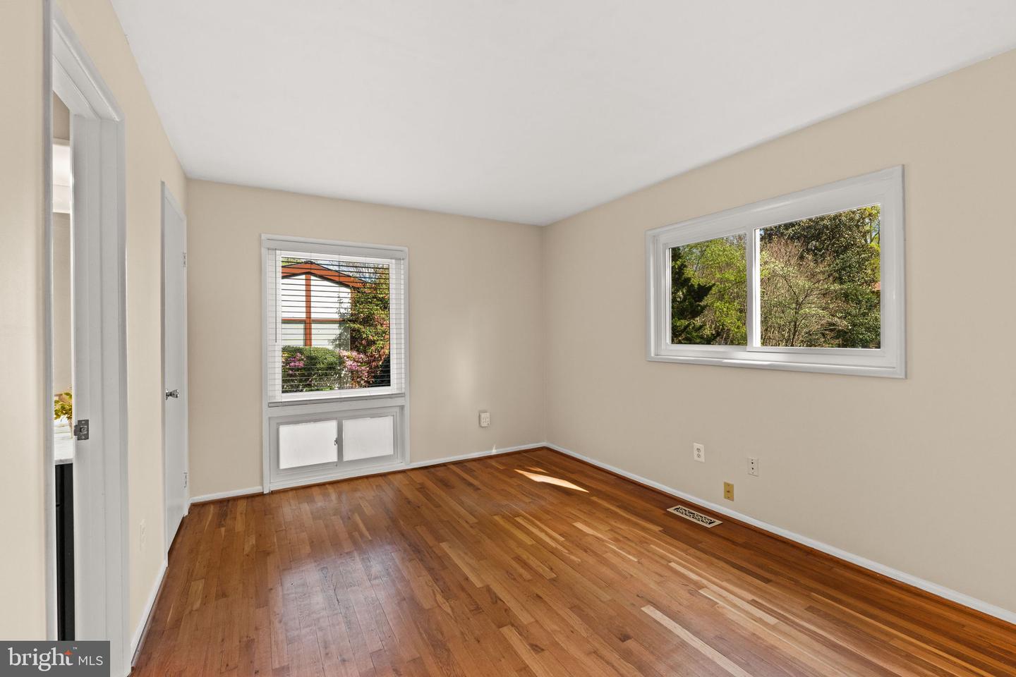 3416 WESSYNTON WAY, ALEXANDRIA, Virginia 22309, 5 Bedrooms Bedrooms, ,2 BathroomsBathrooms,Residential,For sale,3416 WESSYNTON WAY,VAFX2234686 MLS # VAFX2234686