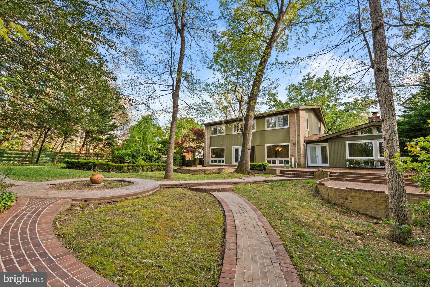 3416 WESSYNTON WAY, ALEXANDRIA, Virginia 22309, 5 Bedrooms Bedrooms, ,2 BathroomsBathrooms,Residential,For sale,3416 WESSYNTON WAY,VAFX2234686 MLS # VAFX2234686