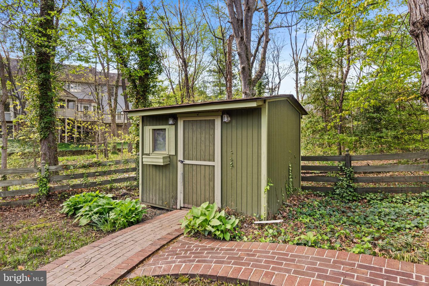 3416 WESSYNTON WAY, ALEXANDRIA, Virginia 22309, 5 Bedrooms Bedrooms, ,2 BathroomsBathrooms,Residential,For sale,3416 WESSYNTON WAY,VAFX2234686 MLS # VAFX2234686