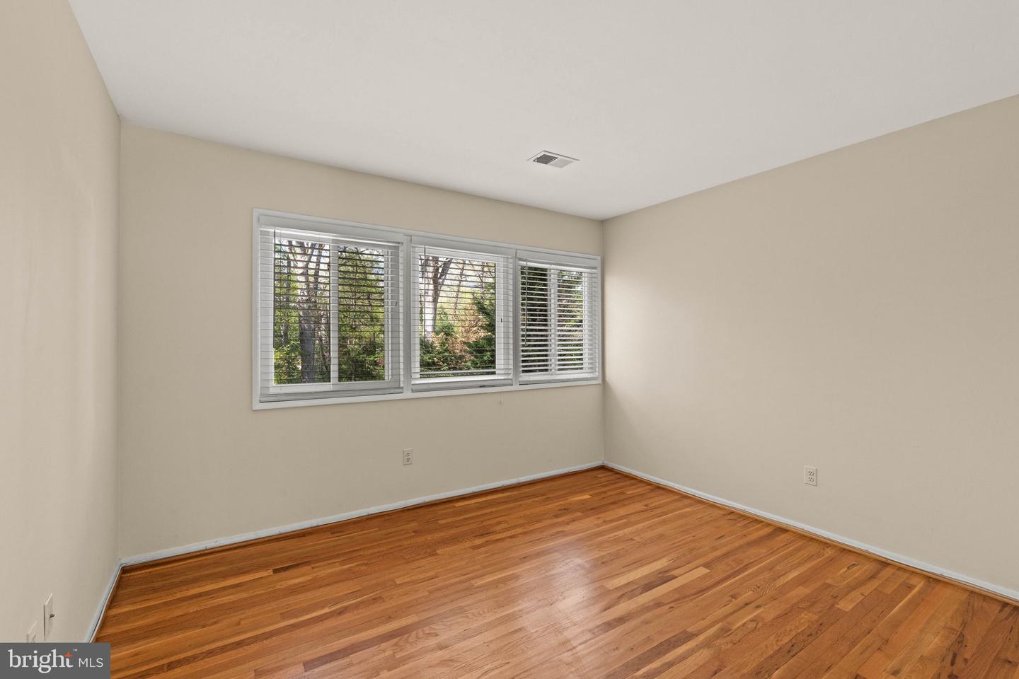 3416 WESSYNTON WAY, ALEXANDRIA, Virginia 22309, 5 Bedrooms Bedrooms, ,2 BathroomsBathrooms,Residential,For sale,3416 WESSYNTON WAY,VAFX2234686 MLS # VAFX2234686