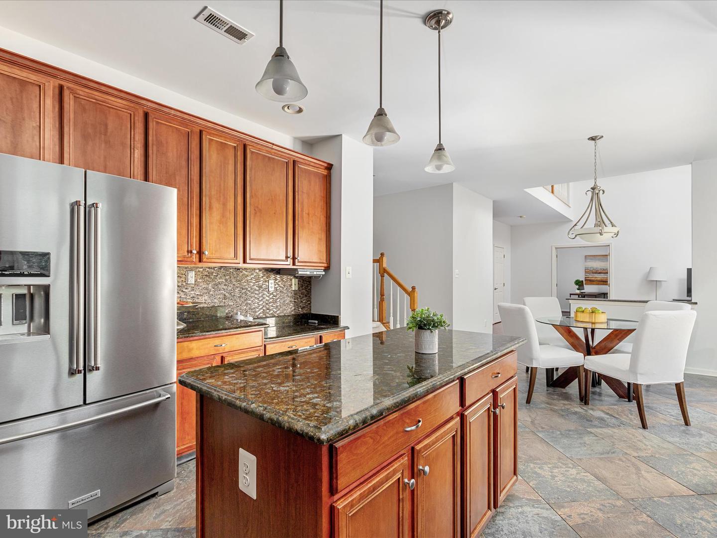 12502 RIDGEGATE DR, HERNDON, Virginia 20170, 5 Bedrooms Bedrooms, ,4 BathroomsBathrooms,Residential,For sale,12502 RIDGEGATE DR,VAFX2234780 MLS # VAFX2234780