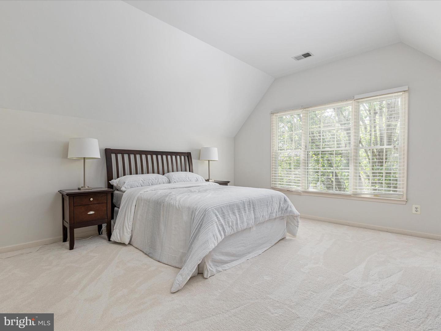 12502 RIDGEGATE DR, HERNDON, Virginia 20170, 5 Bedrooms Bedrooms, ,4 BathroomsBathrooms,Residential,For sale,12502 RIDGEGATE DR,VAFX2234780 MLS # VAFX2234780