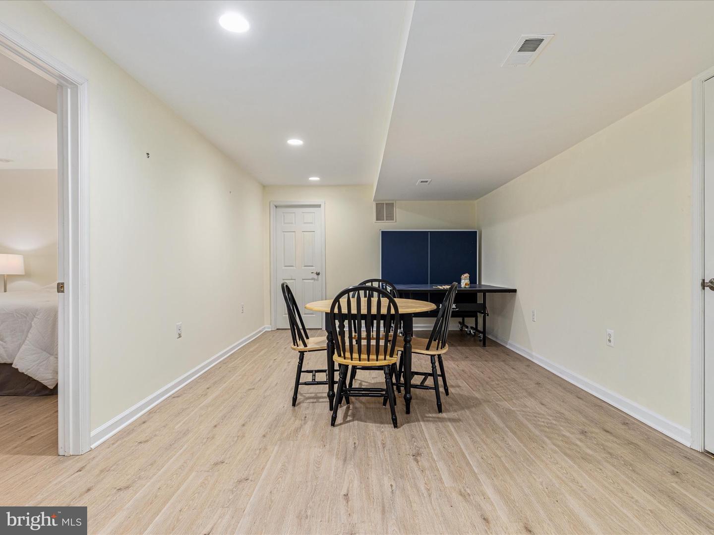 12502 RIDGEGATE DR, HERNDON, Virginia 20170, 5 Bedrooms Bedrooms, ,4 BathroomsBathrooms,Residential,For sale,12502 RIDGEGATE DR,VAFX2234780 MLS # VAFX2234780