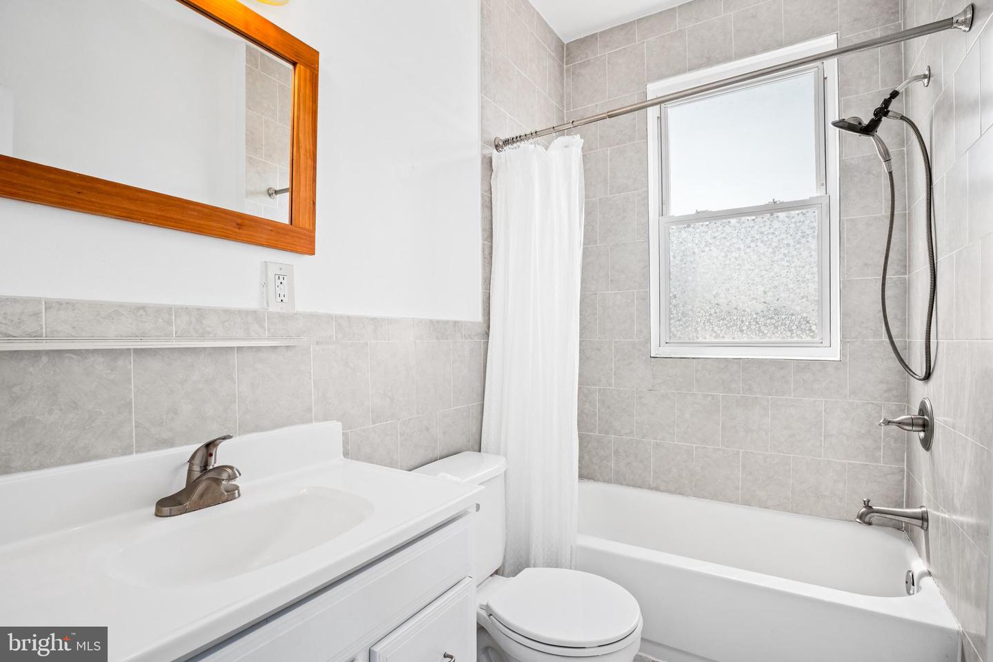 4120 14TH ST NW #44, WASHINGTON, District Of Columbia 20011, 1 Bedroom Bedrooms, ,1 BathroomBathrooms,Residential,For sale,4120 14TH ST NW #44,DCDC2195996 MLS # DCDC2195996