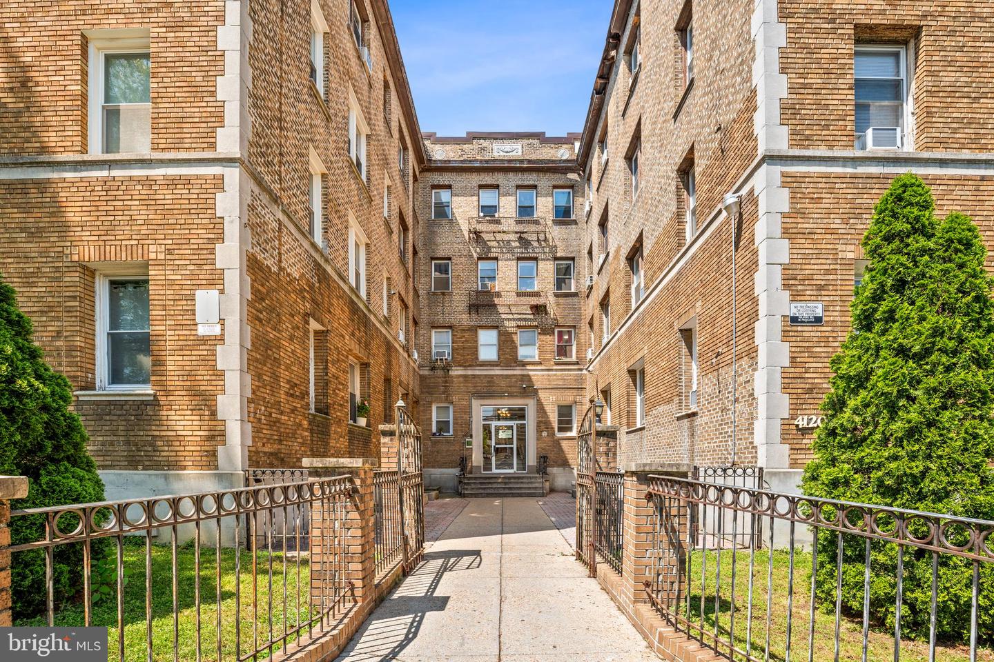 4120 14TH ST NW #44, WASHINGTON, District Of Columbia 20011, 1 Bedroom Bedrooms, ,1 BathroomBathrooms,Residential,For sale,4120 14TH ST NW #44,DCDC2195996 MLS # DCDC2195996