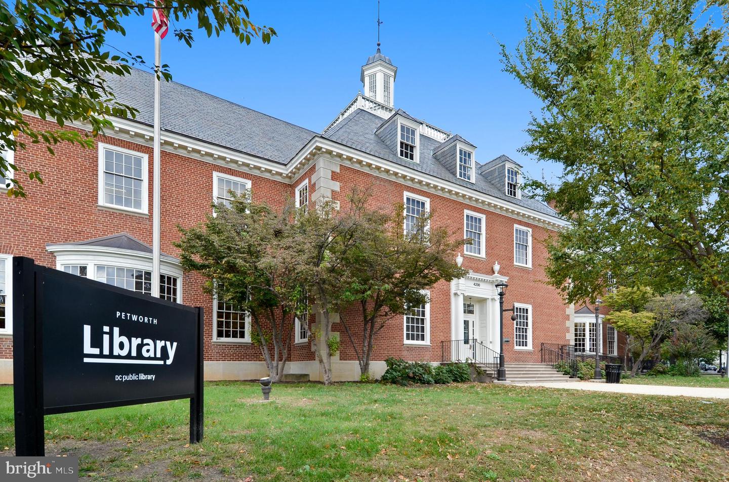 4120 14TH ST NW #44, WASHINGTON, District Of Columbia 20011, 1 Bedroom Bedrooms, ,1 BathroomBathrooms,Residential,For sale,4120 14TH ST NW #44,DCDC2195996 MLS # DCDC2195996