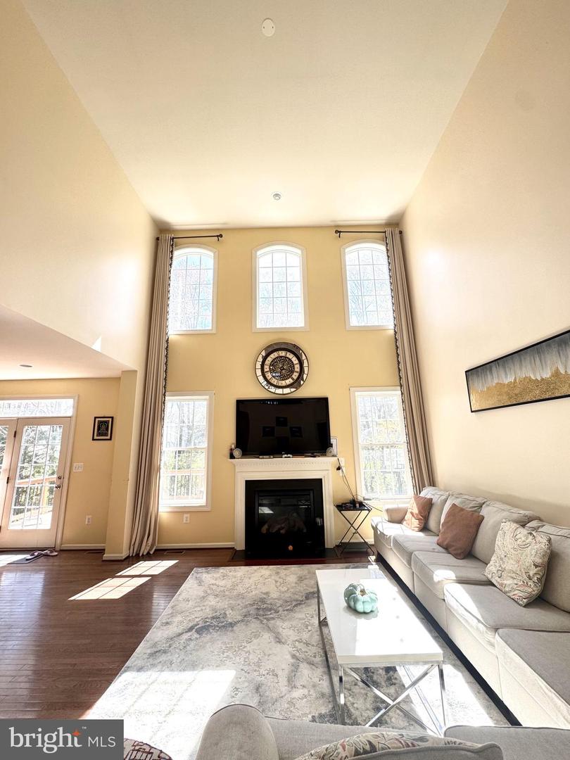 41537 WARE CT, ALDIE, Virginia 20105, 6 Bedrooms Bedrooms, ,5 BathroomsBathrooms,Residential,For sale,41537 WARE CT,VALO2094028 MLS # VALO2094028