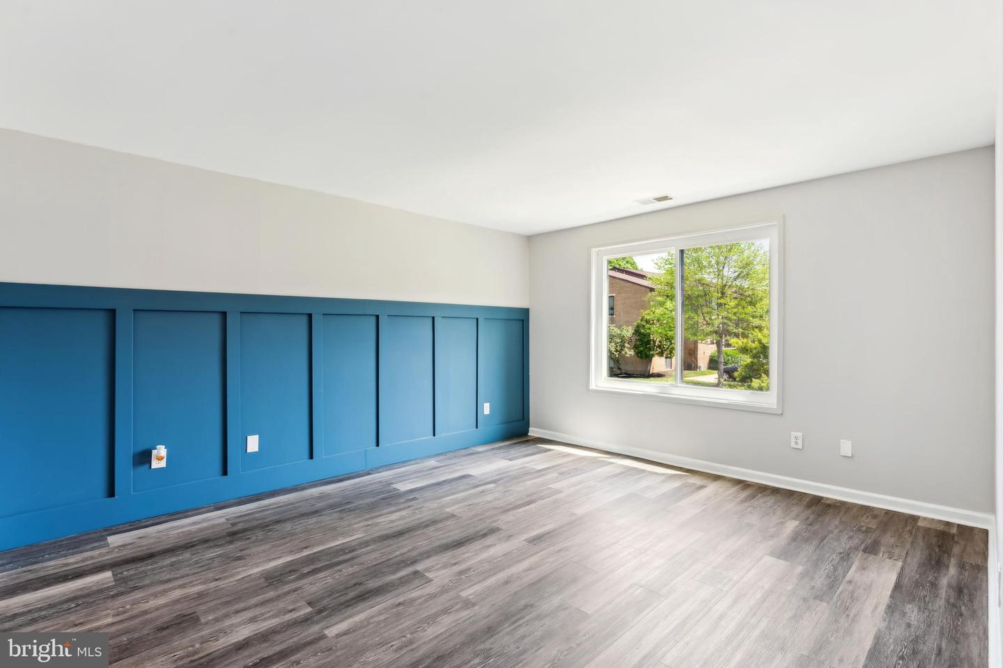 531 FLORIDA AVE #102, HERNDON, Virginia 20170, 2 Bedrooms Bedrooms, ,2 BathroomsBathrooms,Residential,For sale,531 FLORIDA AVE #102,VAFX2234538 MLS # VAFX2234538
