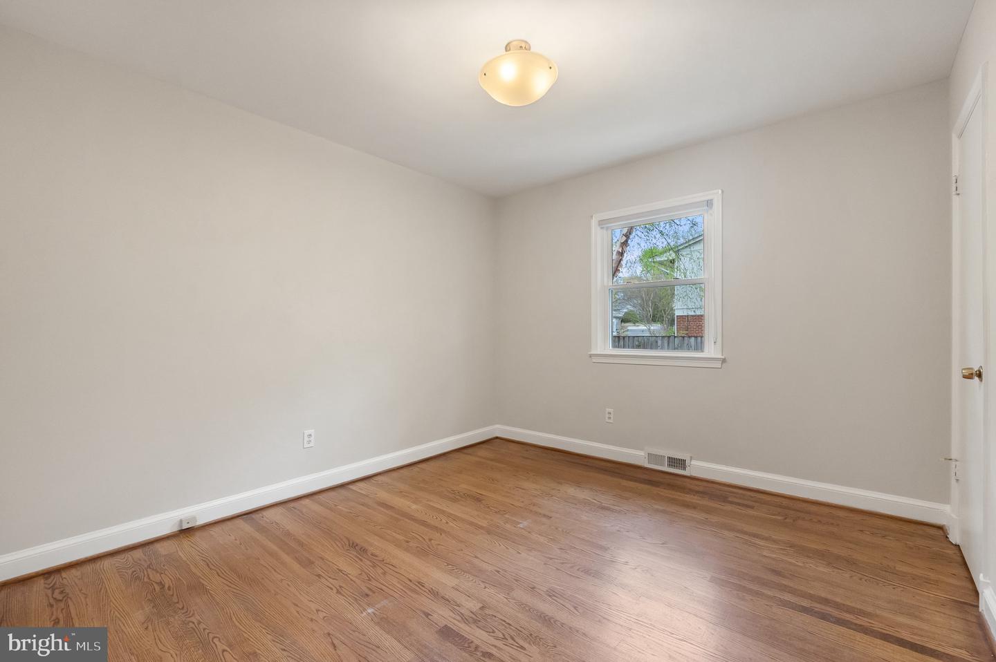6877 WASHINGTON BLVD, ARLINGTON, Virginia 22213, 4 Bedrooms Bedrooms, ,3 BathroomsBathrooms,Residential,For sale,6877 WASHINGTON BLVD,VAAR2056124 MLS # VAAR2056124