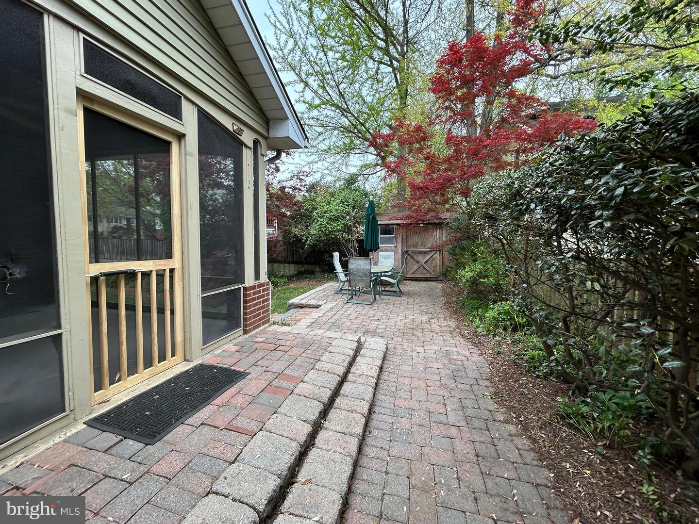 6877 WASHINGTON BLVD, ARLINGTON, Virginia 22213, 4 Bedrooms Bedrooms, ,3 BathroomsBathrooms,Residential,For sale,6877 WASHINGTON BLVD,VAAR2056124 MLS # VAAR2056124