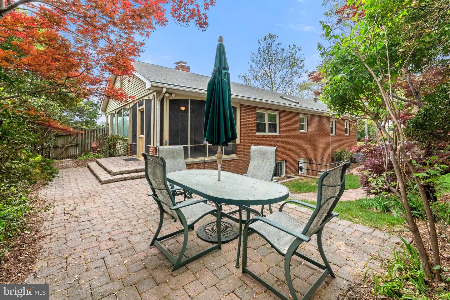 6877 WASHINGTON BLVD, ARLINGTON, Virginia 22213, 4 Bedrooms Bedrooms, ,3 BathroomsBathrooms,Residential,For sale,6877 WASHINGTON BLVD,VAAR2056124 MLS # VAAR2056124