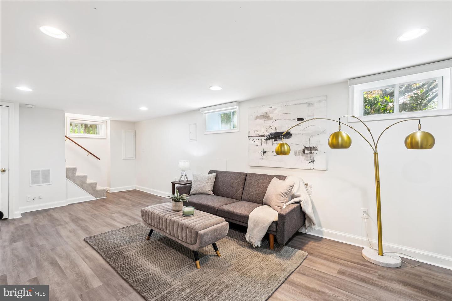 2412 SANFORD ST, ALEXANDRIA, Virginia 22301, 2 Bedrooms Bedrooms, ,2 BathroomsBathrooms,Residential,For sale,2412 SANFORD ST,VAAX2044200 MLS # VAAX2044200