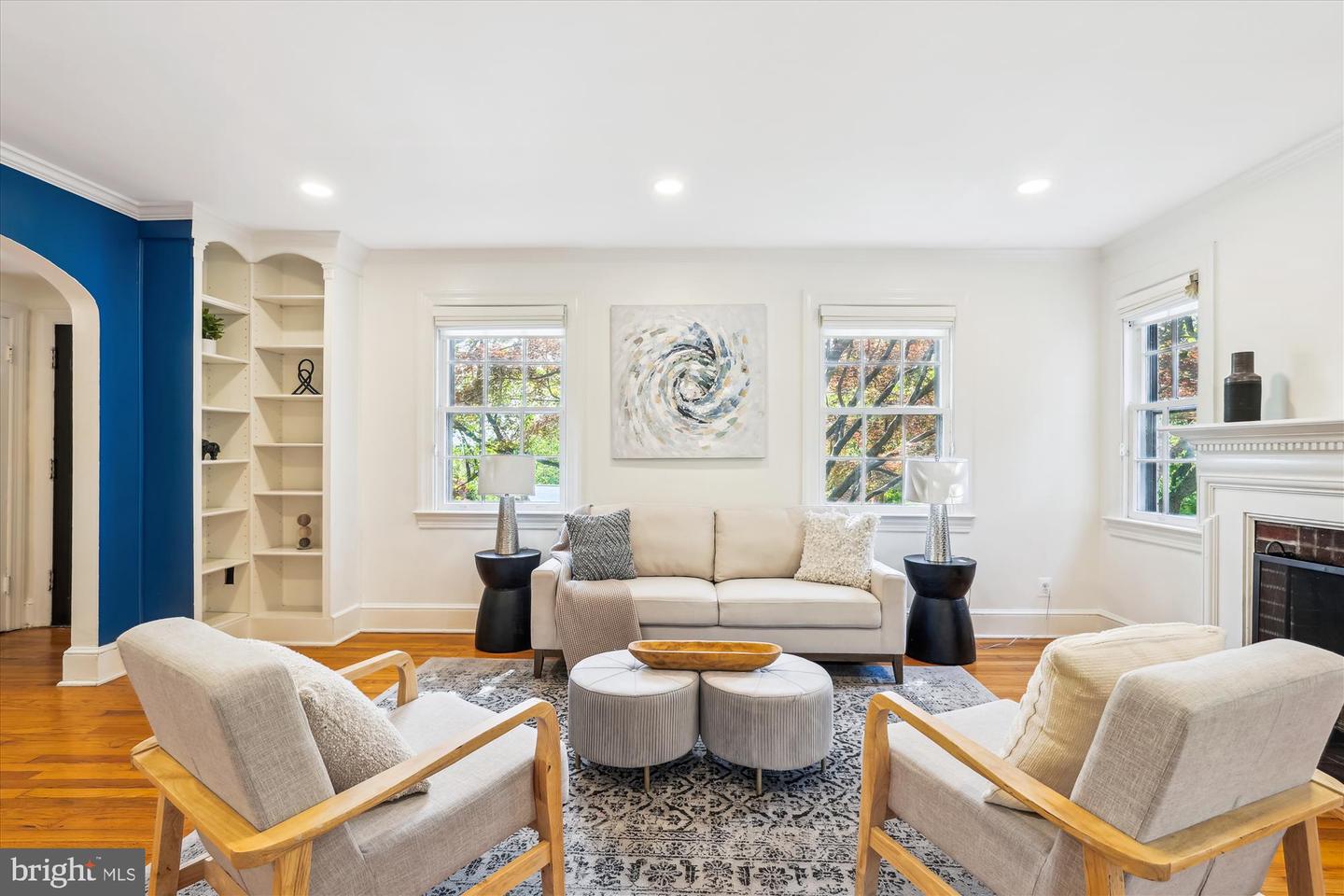 2412 SANFORD ST, ALEXANDRIA, Virginia 22301, 2 Bedrooms Bedrooms, ,2 BathroomsBathrooms,Residential,For sale,2412 SANFORD ST,VAAX2044200 MLS # VAAX2044200