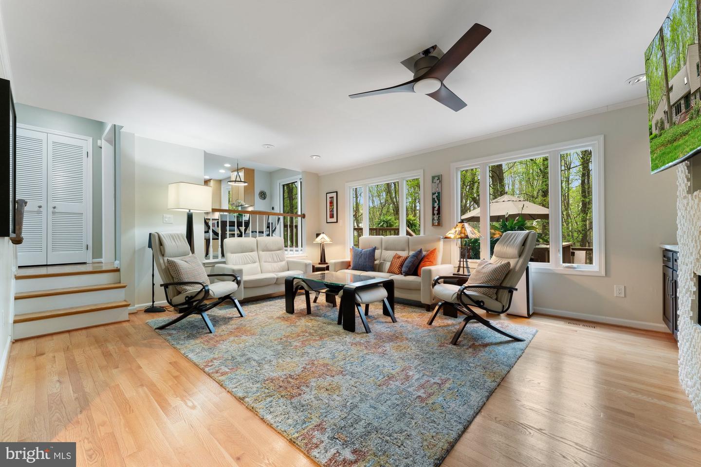 1806 ABBEY GLEN CT, VIENNA, Virginia 22182, 5 Bedrooms Bedrooms, ,4 BathroomsBathrooms,Residential,For sale,1806 ABBEY GLEN CT,VAFX2234658 MLS # VAFX2234658