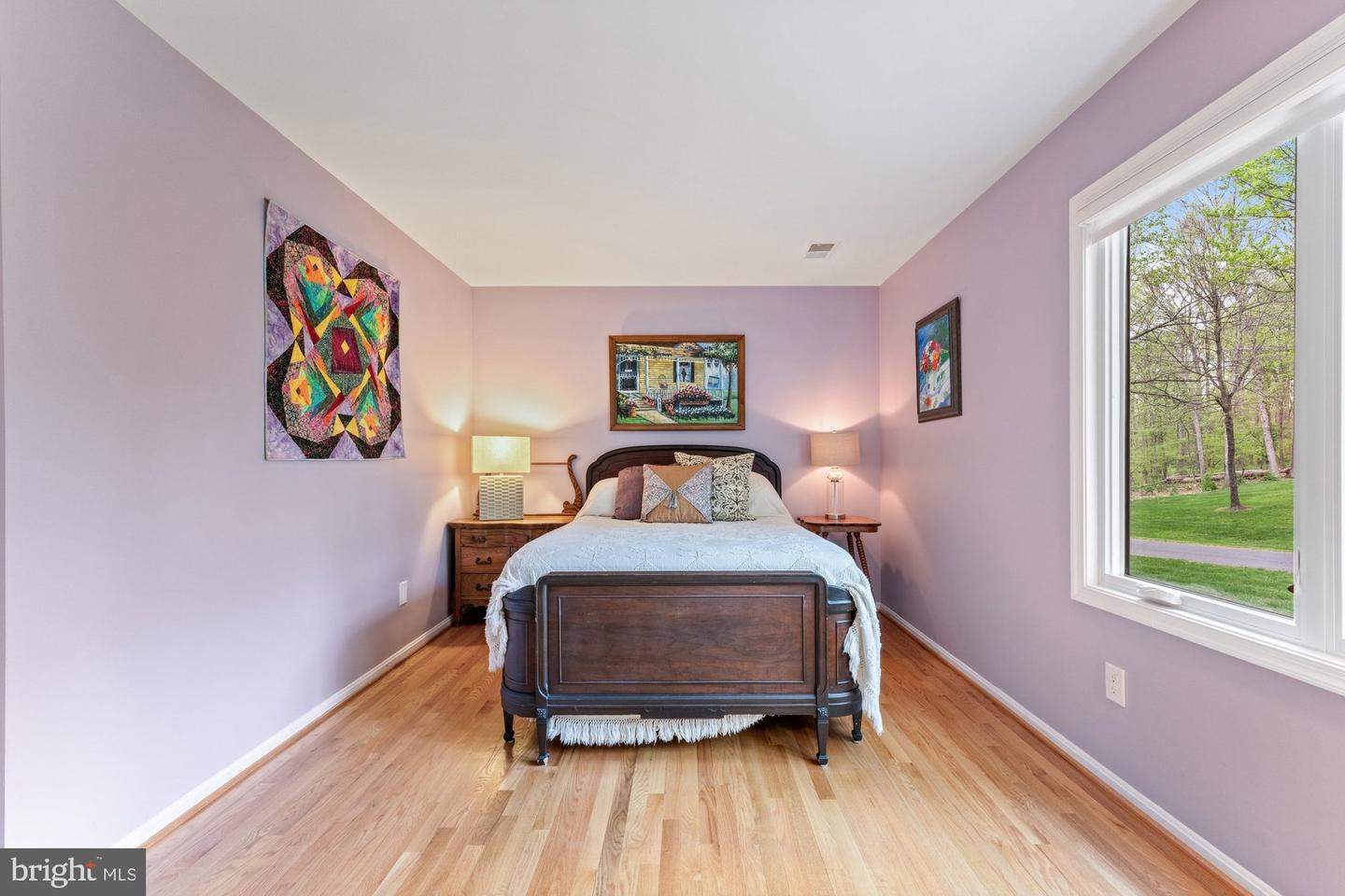 1806 ABBEY GLEN CT, VIENNA, Virginia 22182, 5 Bedrooms Bedrooms, ,4 BathroomsBathrooms,Residential,For sale,1806 ABBEY GLEN CT,VAFX2234658 MLS # VAFX2234658