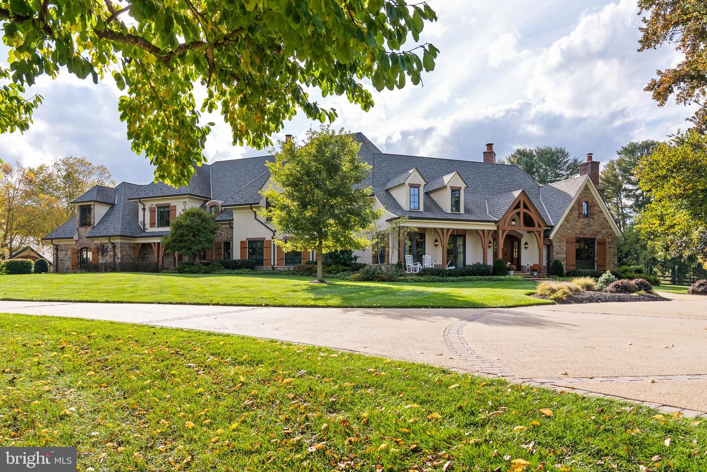 740 LEIGH MILL RD, GREAT FALLS, Virginia 22066, 5 Bedrooms Bedrooms, ,5 BathroomsBathrooms,Residential,For sale,740 LEIGH MILL RD,VAFX2234696 MLS # VAFX2234696