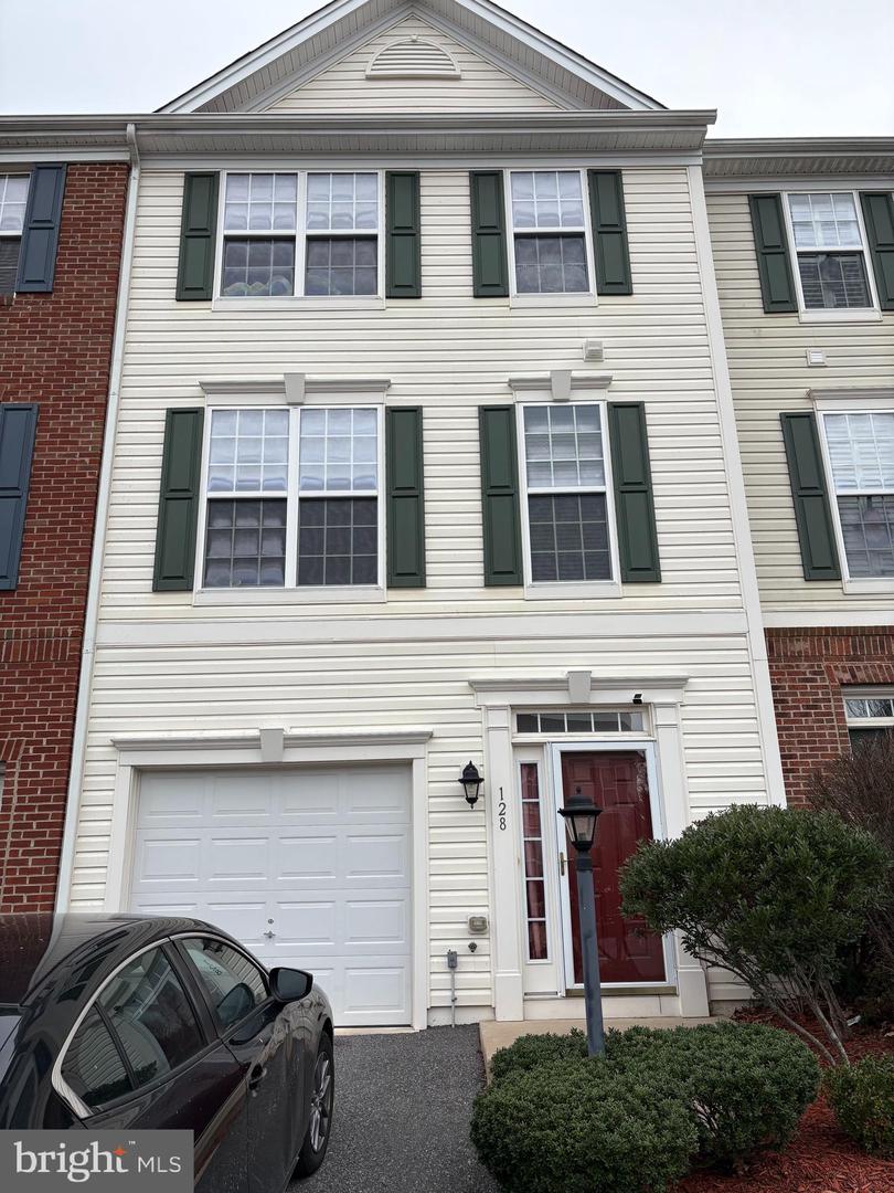 128 VALDOSTA DR, STAFFORD, Virginia 22554, 3 Bedrooms Bedrooms, ,2 BathroomsBathrooms,Residential,For sale,128 VALDOSTA DR,VAST2037898 MLS # VAST2037898