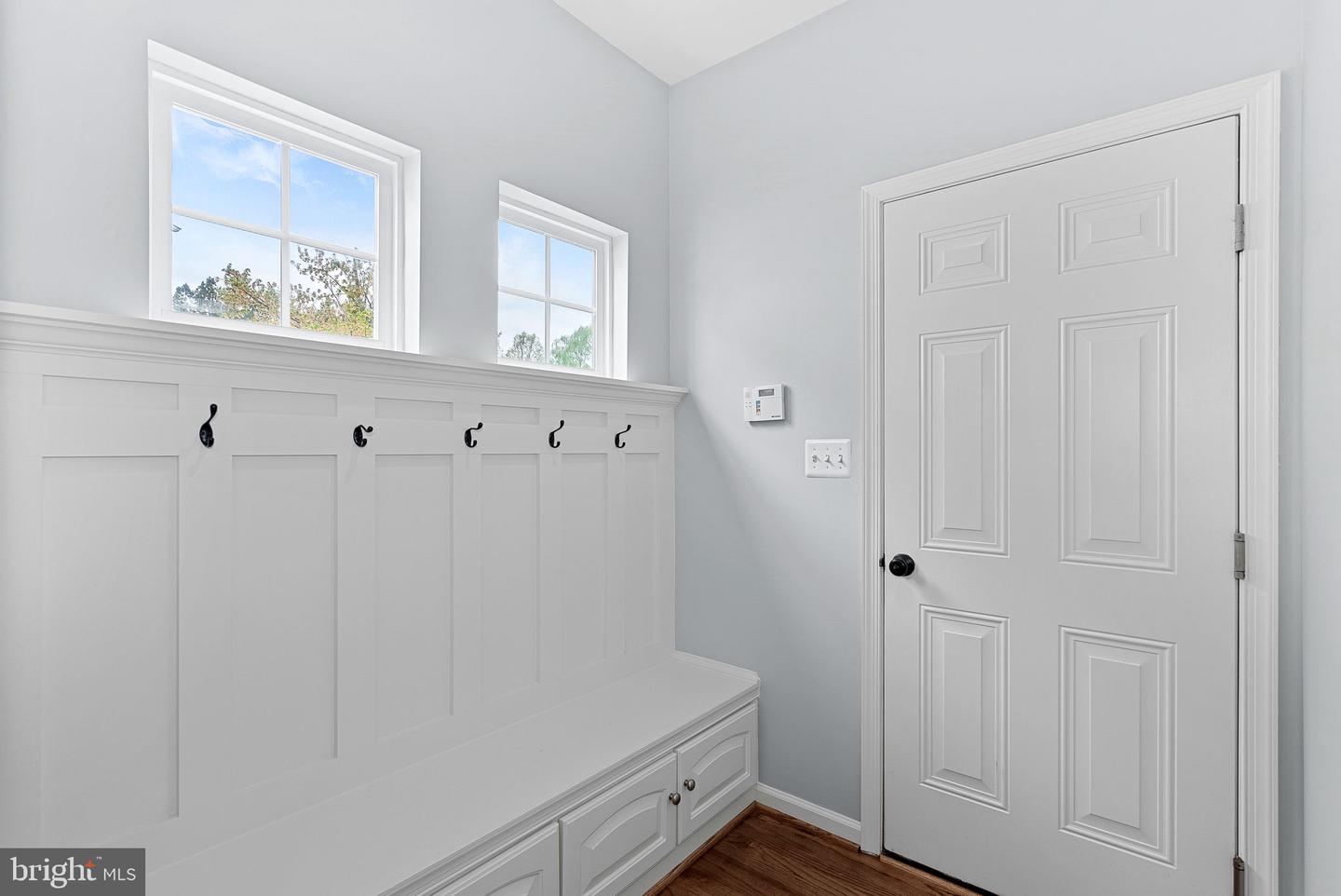 42188 ST HUBERTS PL, CHANTILLY, Virginia 20152, 4 Bedrooms Bedrooms, ,4 BathroomsBathrooms,Residential,For sale,42188 ST HUBERTS PL,VALO2094124 MLS # VALO2094124