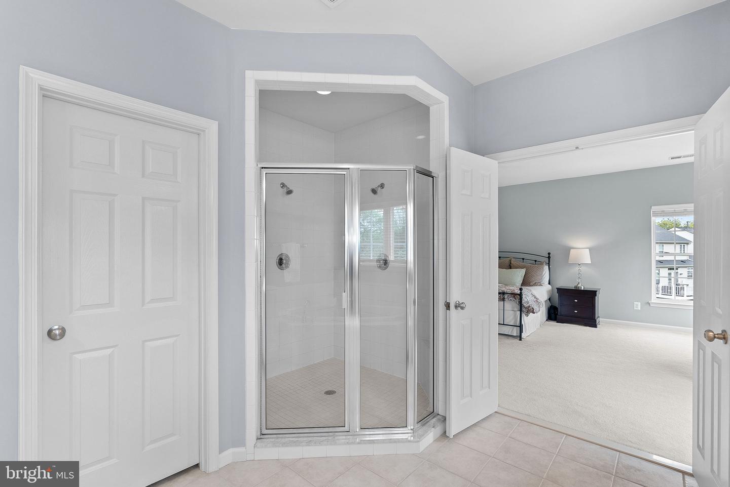 42188 ST HUBERTS PL, CHANTILLY, Virginia 20152, 4 Bedrooms Bedrooms, ,4 BathroomsBathrooms,Residential,For sale,42188 ST HUBERTS PL,VALO2094124 MLS # VALO2094124