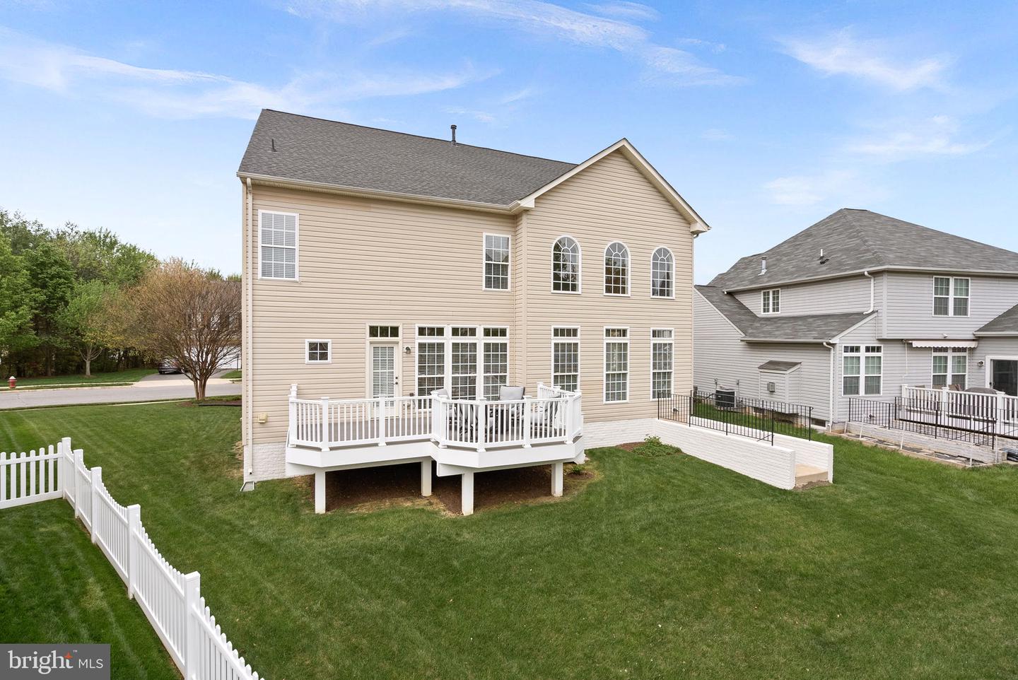 42188 ST HUBERTS PL, CHANTILLY, Virginia 20152, 4 Bedrooms Bedrooms, ,4 BathroomsBathrooms,Residential,For sale,42188 ST HUBERTS PL,VALO2094124 MLS # VALO2094124