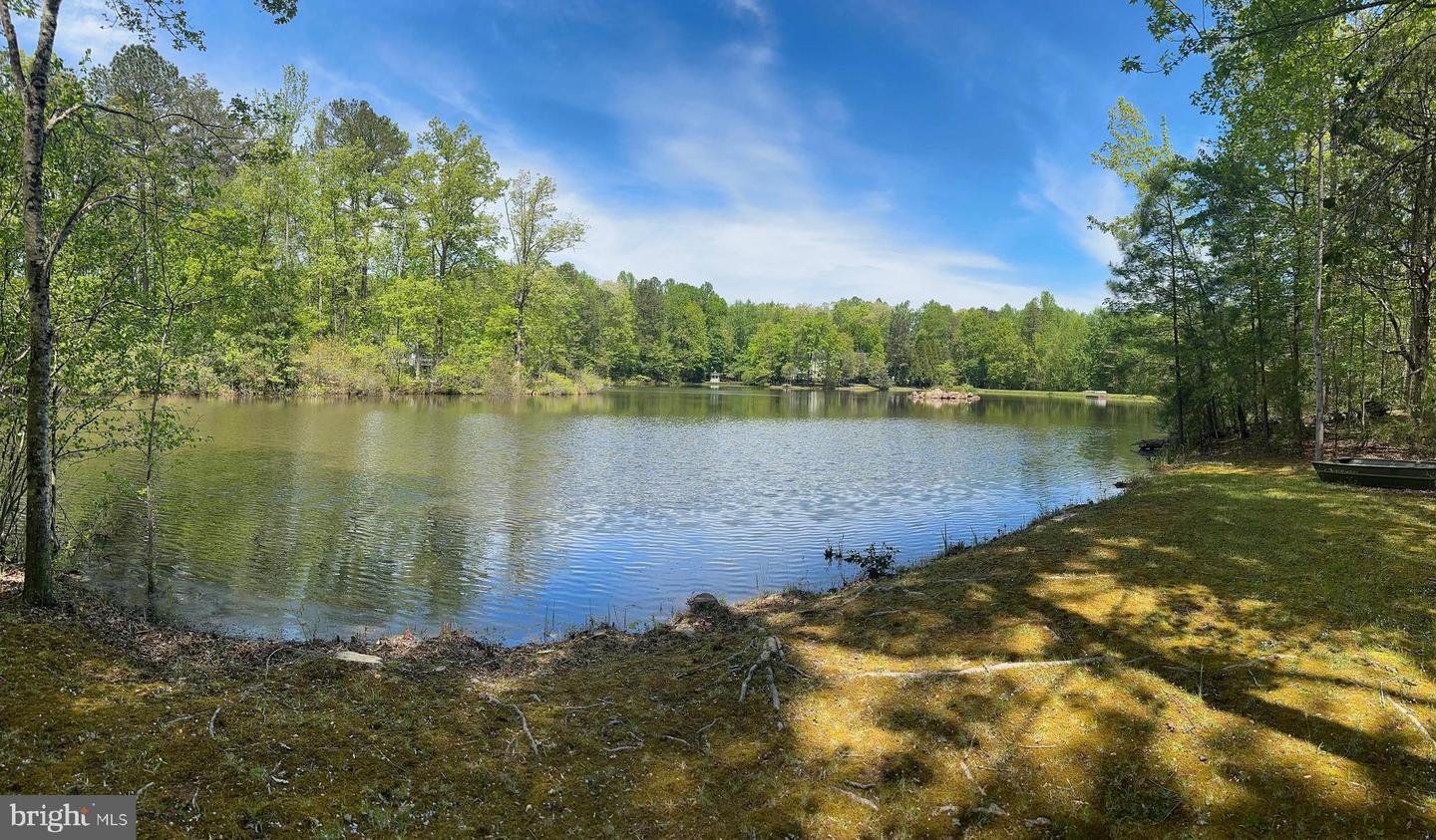 328 PERROW LN, MANAKIN SABOT, Virginia 23103, 4 Bedrooms Bedrooms, 11 Rooms Rooms,3 BathroomsBathrooms,Residential,For sale,328 PERROW LN,VAGO2000366 MLS # VAGO2000366