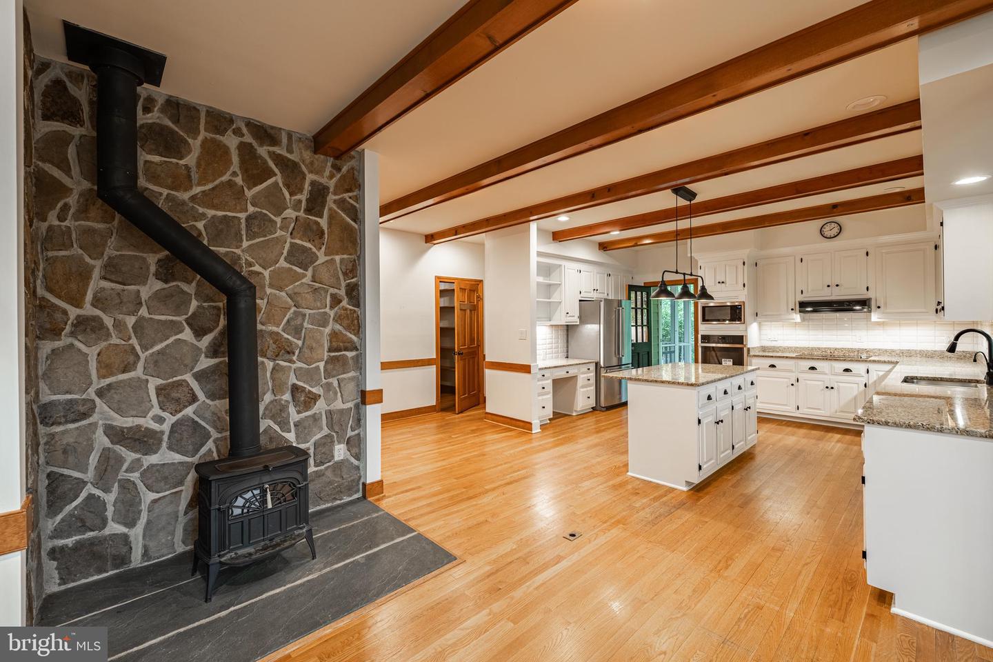 328 PERROW LN, MANAKIN SABOT, Virginia 23103, 4 Bedrooms Bedrooms, 11 Rooms Rooms,3 BathroomsBathrooms,Residential,For sale,328 PERROW LN,VAGO2000366 MLS # VAGO2000366