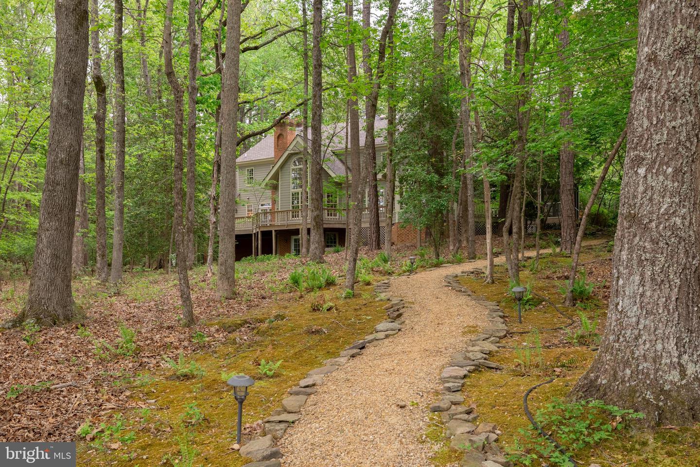 328 PERROW LN, MANAKIN SABOT, Virginia 23103, 4 Bedrooms Bedrooms, 11 Rooms Rooms,3 BathroomsBathrooms,Residential,For sale,328 PERROW LN,VAGO2000366 MLS # VAGO2000366