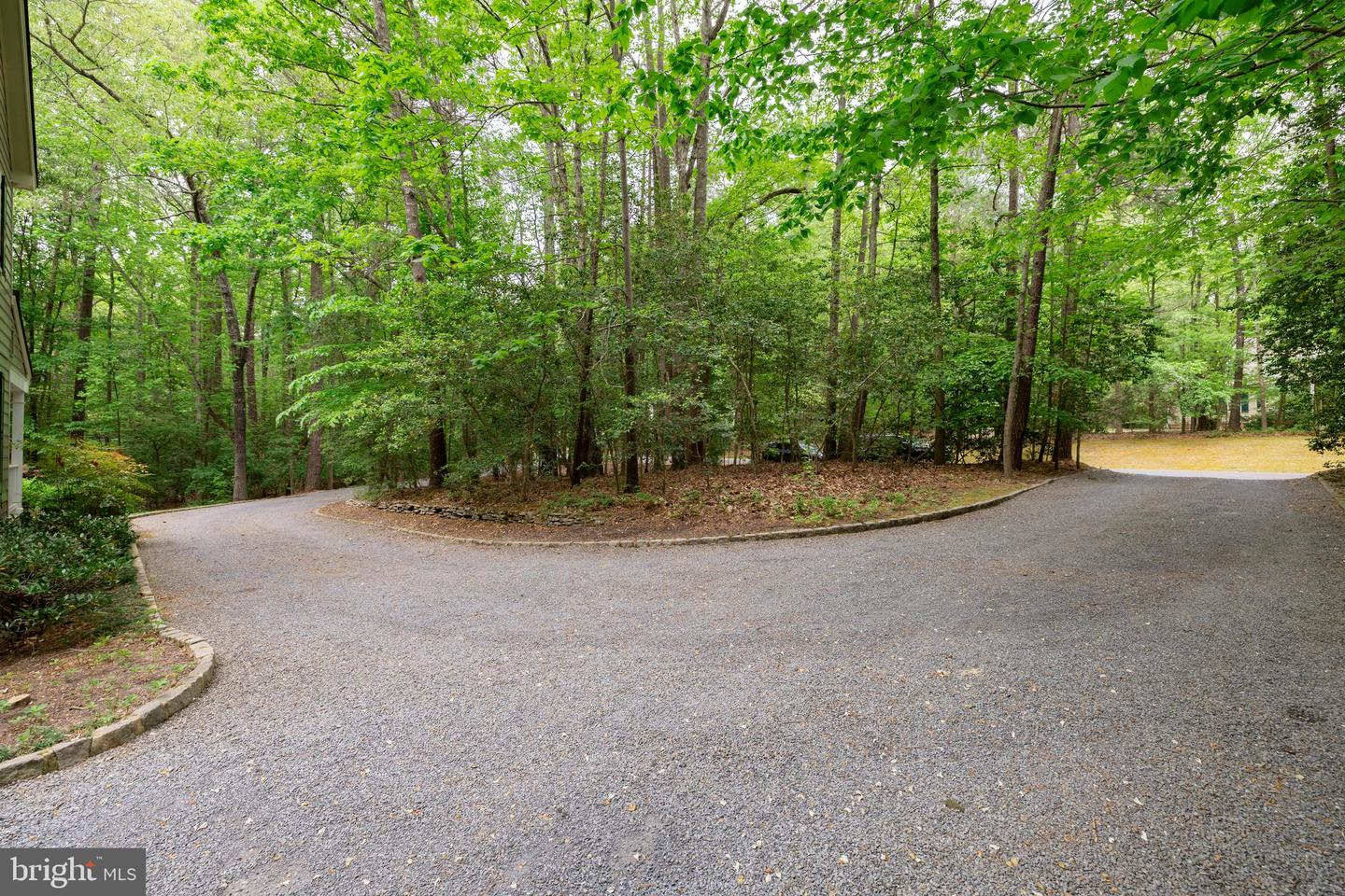328 PERROW LN, MANAKIN SABOT, Virginia 23103, 4 Bedrooms Bedrooms, 11 Rooms Rooms,3 BathroomsBathrooms,Residential,For sale,328 PERROW LN,VAGO2000366 MLS # VAGO2000366