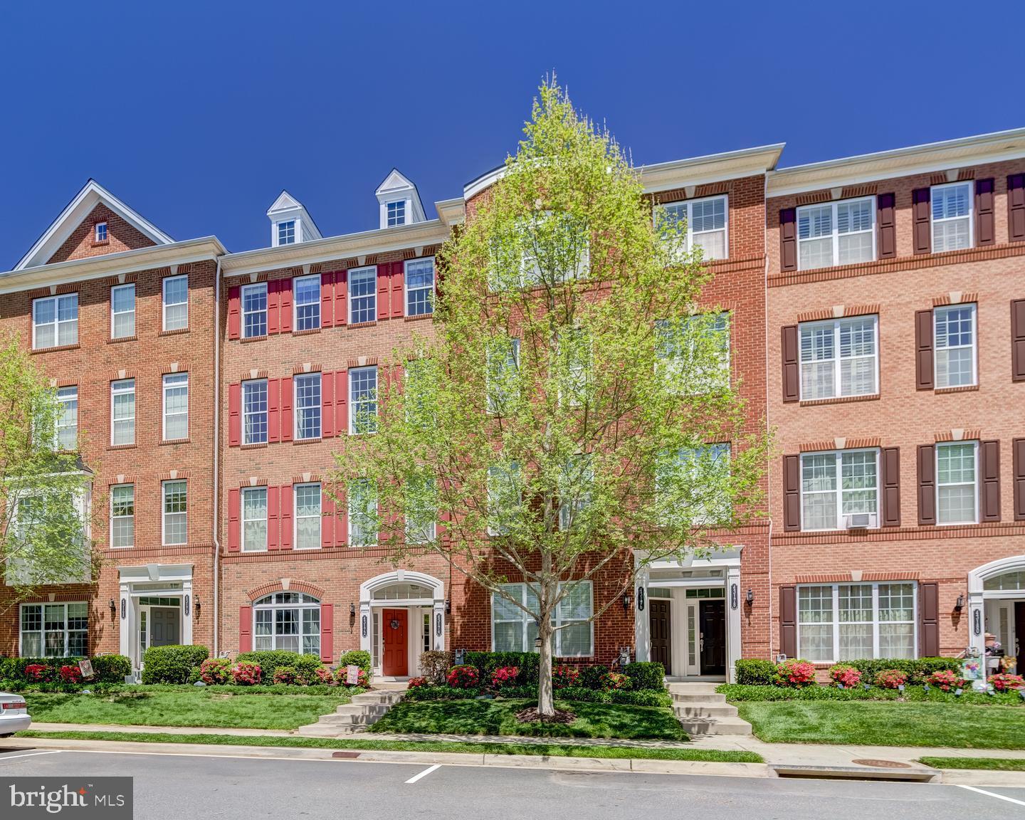 43174 WEALDSTONE TER, ASHBURN, Virginia 20148, 3 Bedrooms Bedrooms, ,2 BathroomsBathrooms,Residential,For sale,43174 WEALDSTONE TER,VALO2094272 MLS # VALO2094272