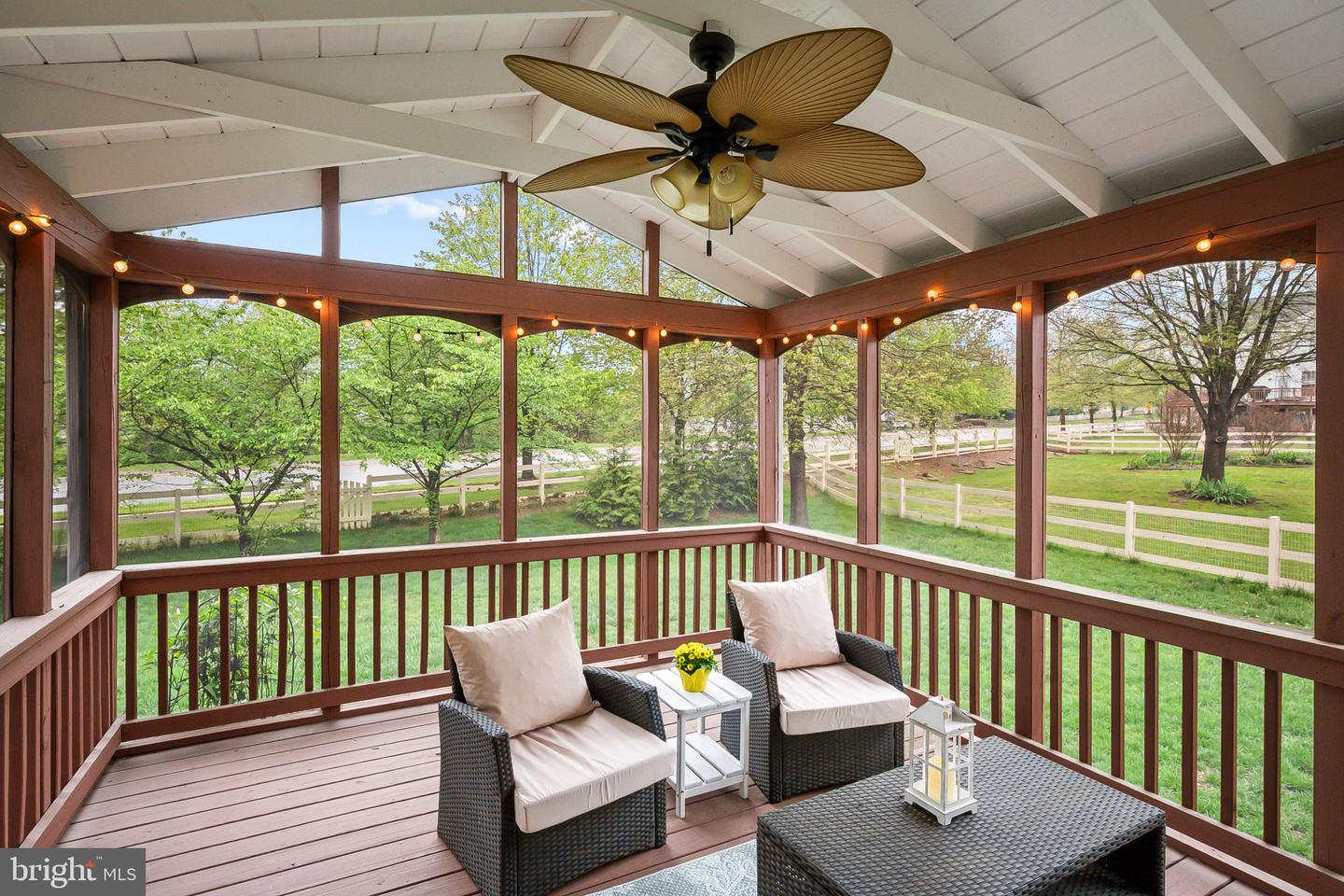 17301 CEDAR BLUFF CT, ROUND HILL, Virginia 20141, 4 Bedrooms Bedrooms, ,3 BathroomsBathrooms,Residential,For sale,17301 CEDAR BLUFF CT,VALO2094280 MLS # VALO2094280
