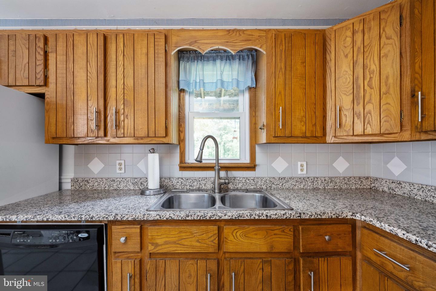 866 TRUSLOW RD, FREDERICKSBURG, Virginia 22406, 3 Bedrooms Bedrooms, ,2 BathroomsBathrooms,Residential,For sale,866 TRUSLOW RD,VAST2037932 MLS # VAST2037932