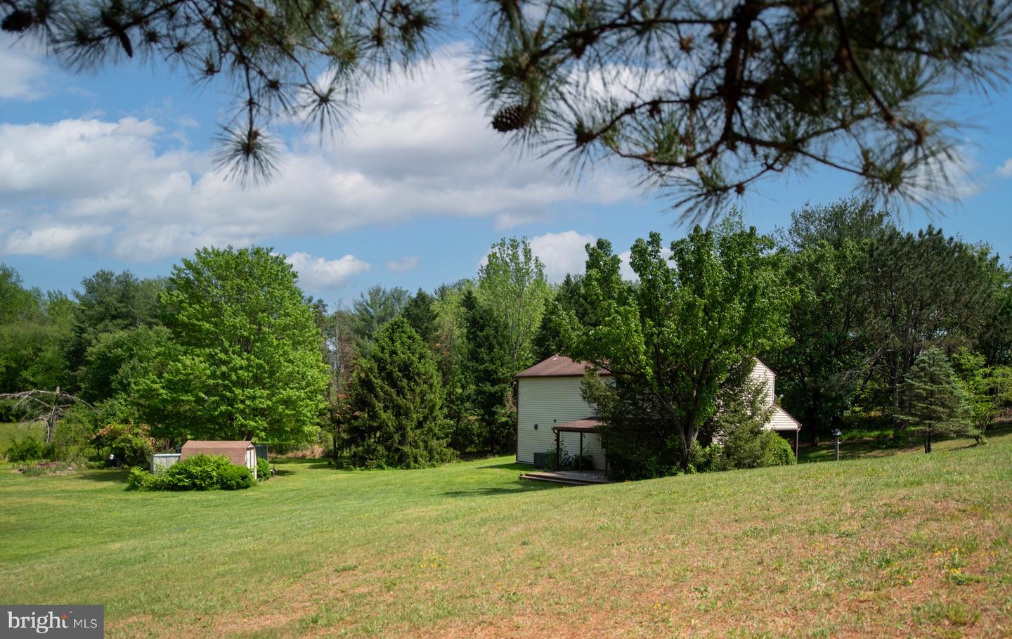 866 TRUSLOW RD, FREDERICKSBURG, Virginia 22406, 3 Bedrooms Bedrooms, ,2 BathroomsBathrooms,Residential,For sale,866 TRUSLOW RD,VAST2037932 MLS # VAST2037932