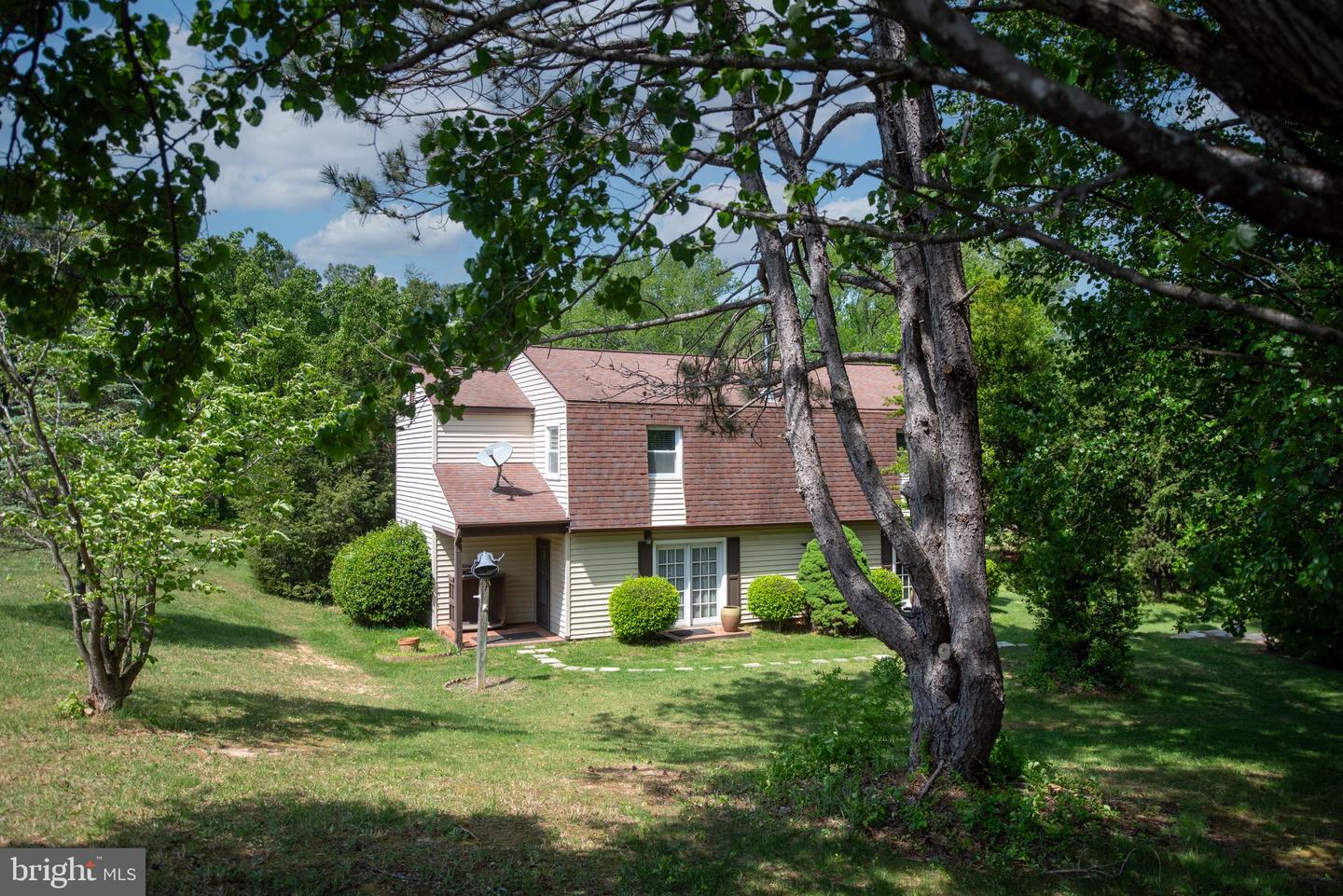 866 TRUSLOW RD, FREDERICKSBURG, Virginia 22406, 3 Bedrooms Bedrooms, ,2 BathroomsBathrooms,Residential,For sale,866 TRUSLOW RD,VAST2037932 MLS # VAST2037932