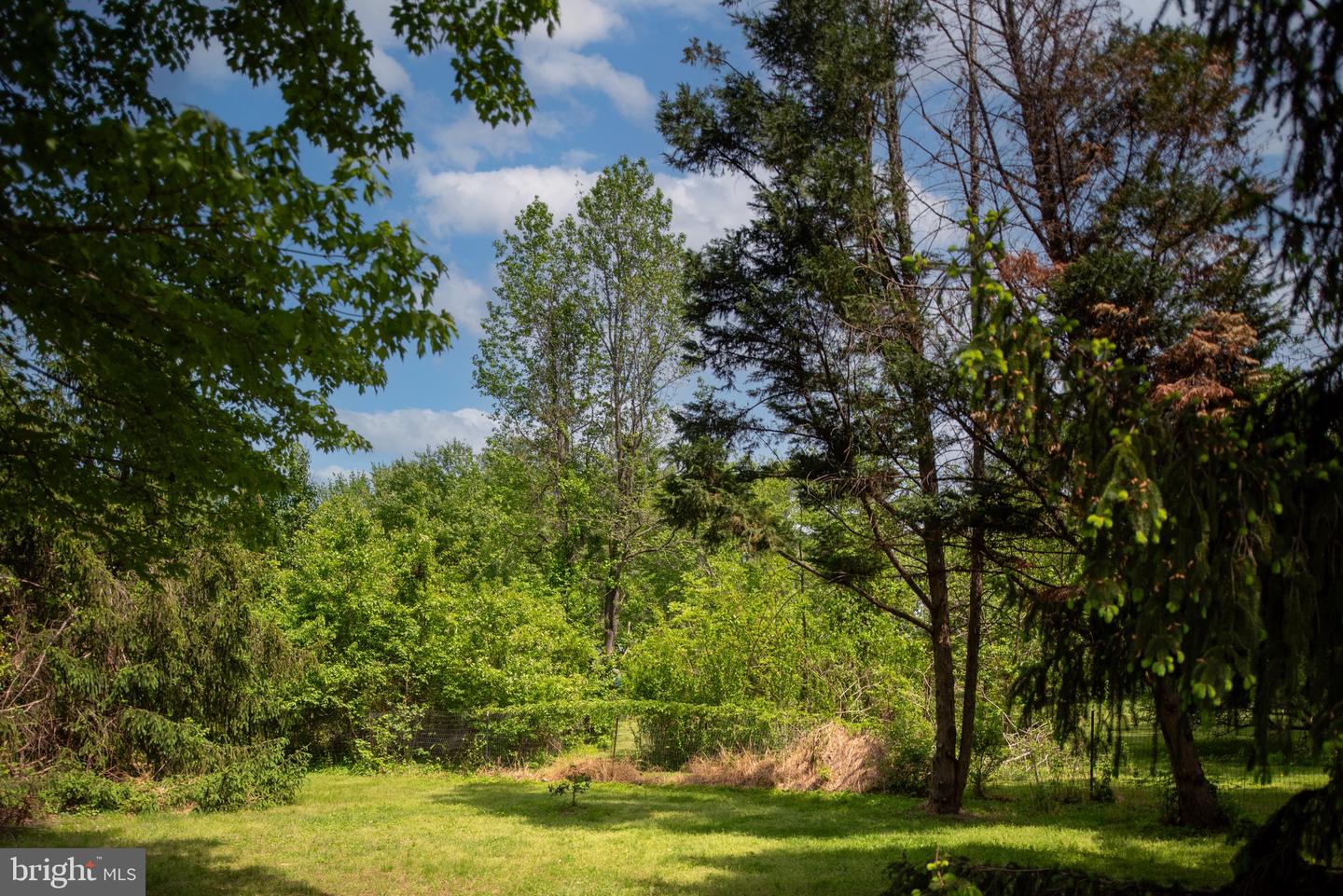 866 TRUSLOW RD, FREDERICKSBURG, Virginia 22406, 3 Bedrooms Bedrooms, ,2 BathroomsBathrooms,Residential,For sale,866 TRUSLOW RD,VAST2037932 MLS # VAST2037932