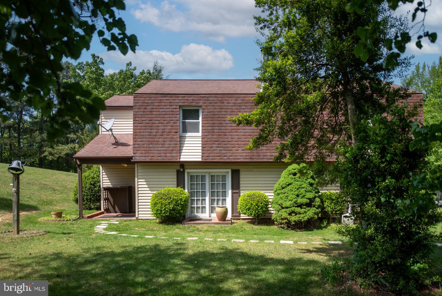 866 TRUSLOW RD, FREDERICKSBURG, Virginia 22406, 3 Bedrooms Bedrooms, ,2 BathroomsBathrooms,Residential,For sale,866 TRUSLOW RD,VAST2037932 MLS # VAST2037932