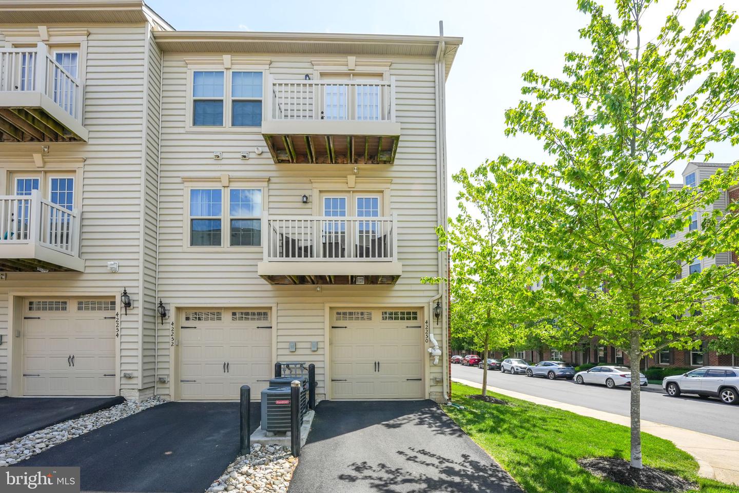 42250 TACKROOM TER, ALDIE, Virginia 20105, 3 Bedrooms Bedrooms, ,2 BathroomsBathrooms,Residential,For sale,42250 TACKROOM TER,VALO2094180 MLS # VALO2094180