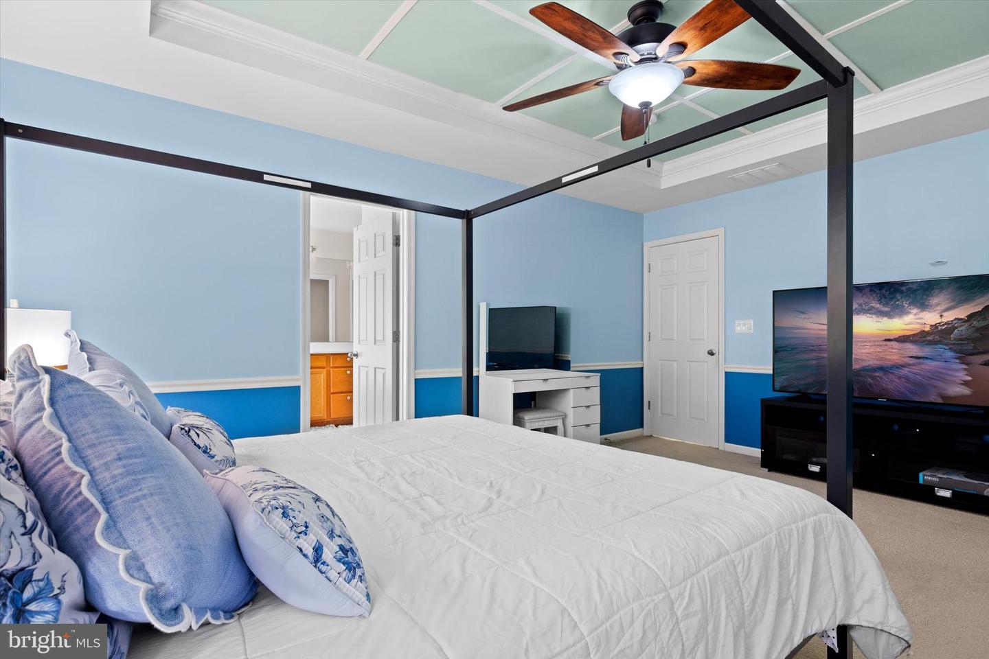 5164 CHARLES EWELL LN, WOODBRIDGE, Virginia 22193, 5 Bedrooms Bedrooms, ,3 BathroomsBathrooms,Residential,For sale,5164 CHARLES EWELL LN,VAPW2092262 MLS # VAPW2092262