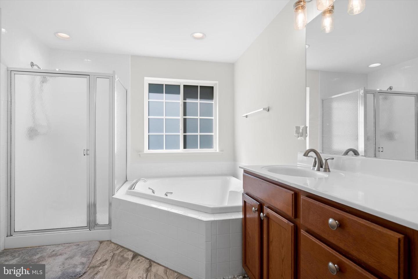 5164 CHARLES EWELL LN, WOODBRIDGE, Virginia 22193, 5 Bedrooms Bedrooms, ,3 BathroomsBathrooms,Residential,For sale,5164 CHARLES EWELL LN,VAPW2092262 MLS # VAPW2092262