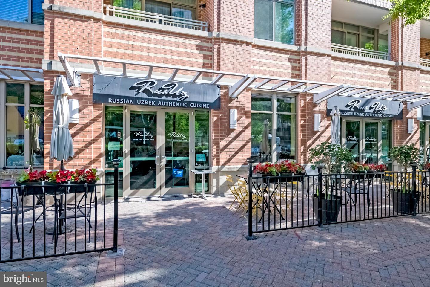 4103 11TH PL N, ARLINGTON, Virginia 22201, 2 Bedrooms Bedrooms, ,2 BathroomsBathrooms,Residential,For sale,4103 11TH PL N,VAAR2056184 MLS # VAAR2056184