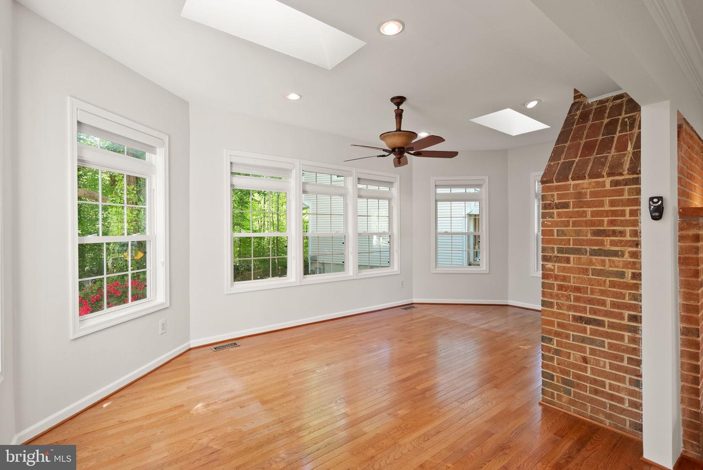 7201 HOPKINS CT, SPRINGFIELD, Virginia 22153, 4 Bedrooms Bedrooms, ,2 BathroomsBathrooms,Residential,For sale,7201 HOPKINS CT,VAFX2235106 MLS # VAFX2235106