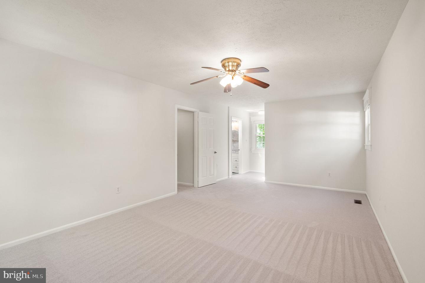 7201 HOPKINS CT, SPRINGFIELD, Virginia 22153, 4 Bedrooms Bedrooms, ,2 BathroomsBathrooms,Residential,For sale,7201 HOPKINS CT,VAFX2235106 MLS # VAFX2235106