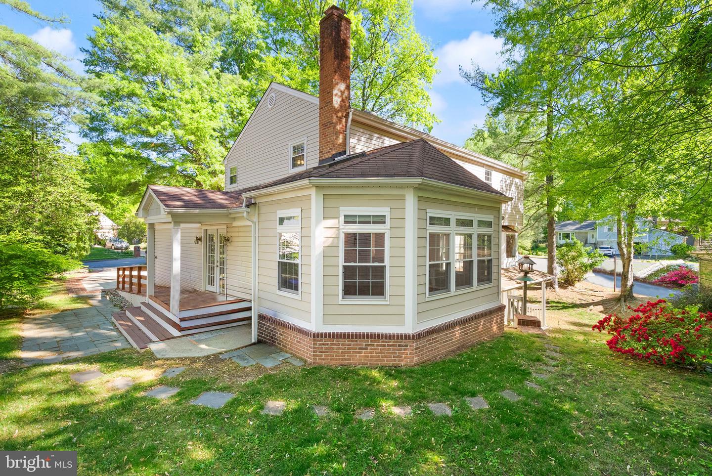 7201 HOPKINS CT, SPRINGFIELD, Virginia 22153, 4 Bedrooms Bedrooms, ,2 BathroomsBathrooms,Residential,For sale,7201 HOPKINS CT,VAFX2235106 MLS # VAFX2235106
