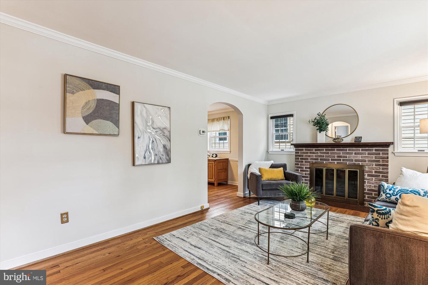 5133 25TH PL N, ARLINGTON, Virginia 22207, 4 Bedrooms Bedrooms, ,2 BathroomsBathrooms,Residential,For sale,5133 25TH PL N,VAAR2056214 MLS # VAAR2056214