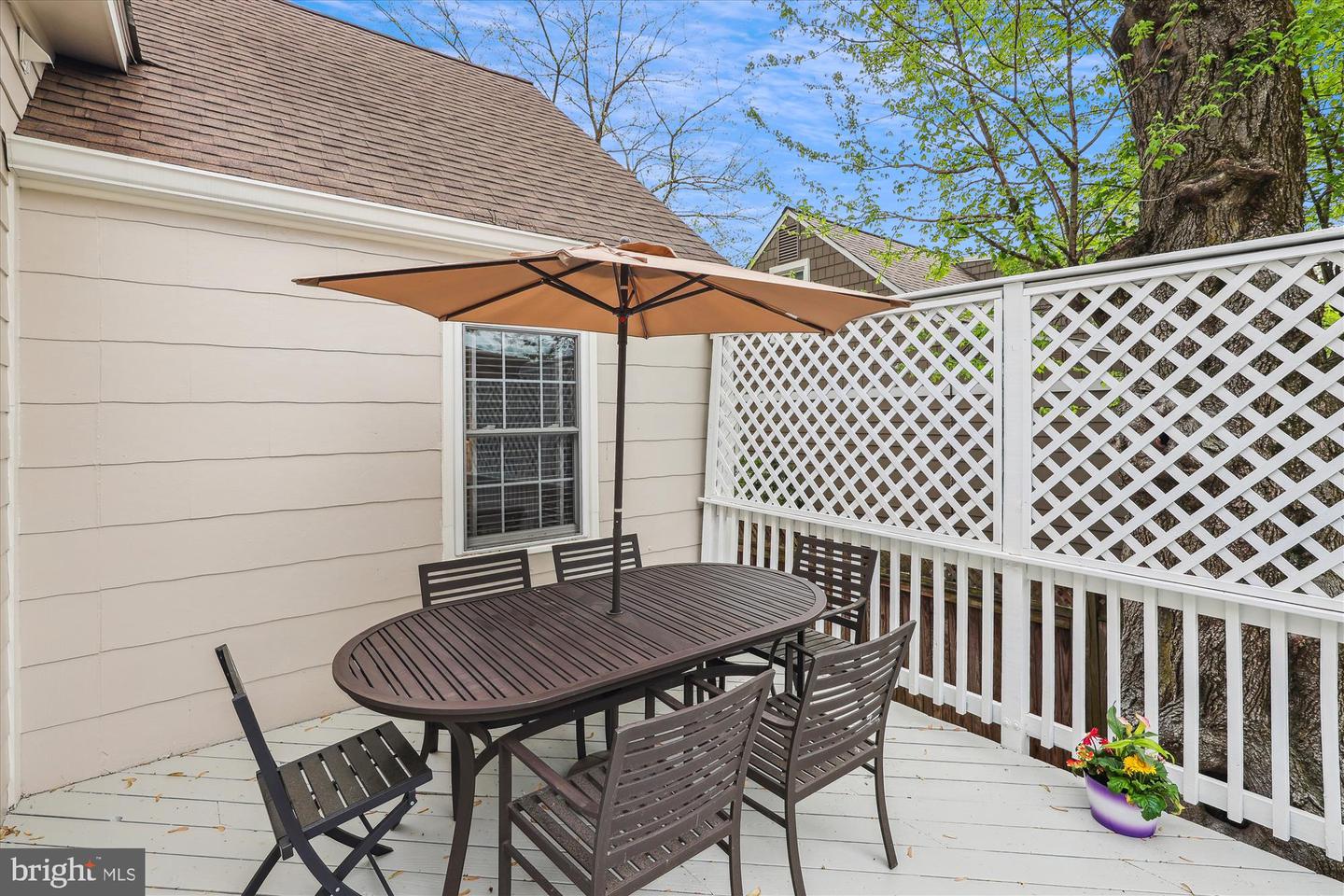5133 25TH PL N, ARLINGTON, Virginia 22207, 4 Bedrooms Bedrooms, ,2 BathroomsBathrooms,Residential,For sale,5133 25TH PL N,VAAR2056214 MLS # VAAR2056214