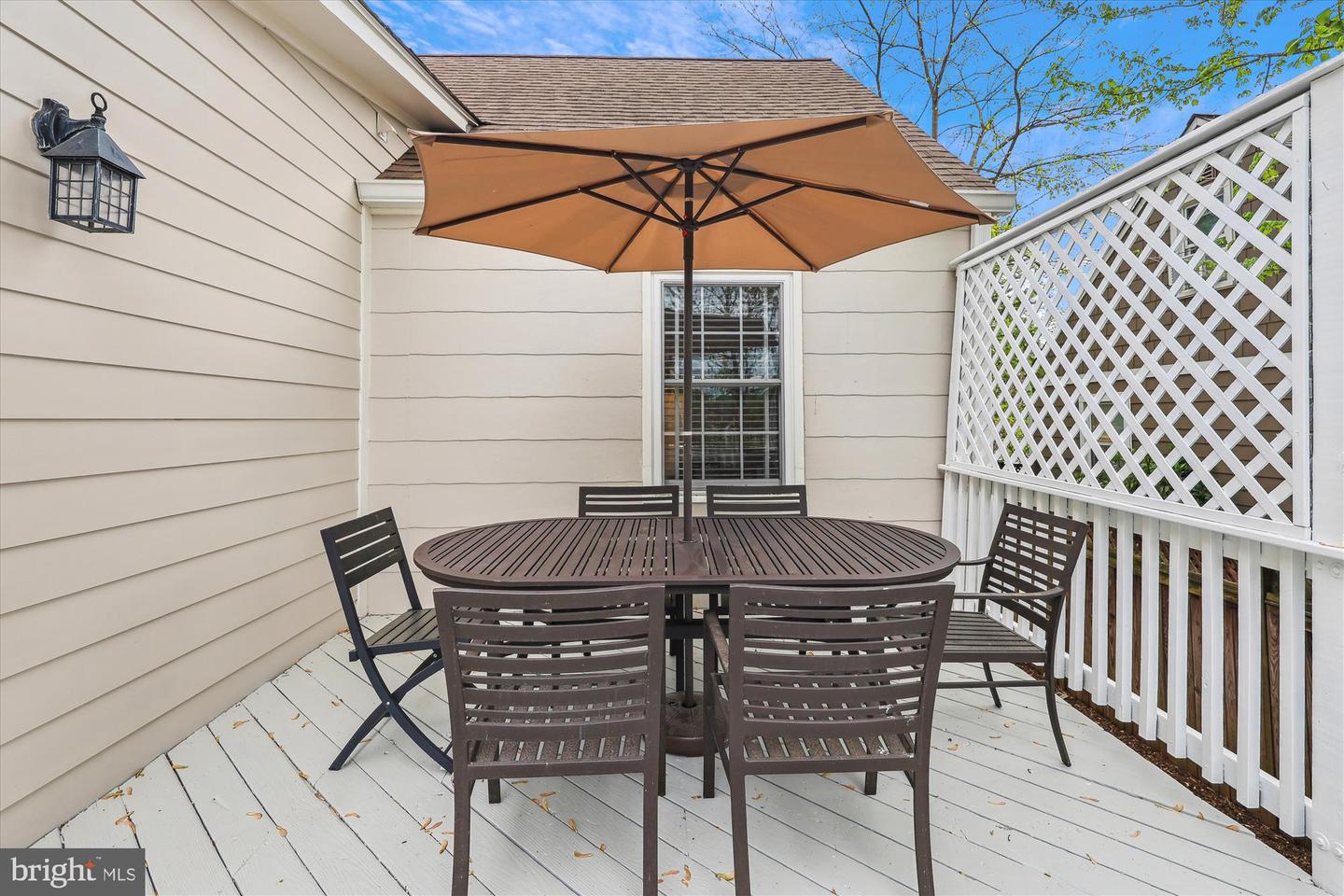 5133 25TH PL N, ARLINGTON, Virginia 22207, 4 Bedrooms Bedrooms, ,2 BathroomsBathrooms,Residential,For sale,5133 25TH PL N,VAAR2056214 MLS # VAAR2056214