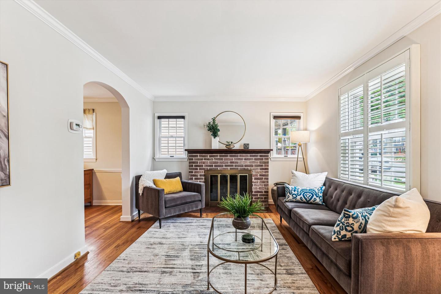 5133 25TH PL N, ARLINGTON, Virginia 22207, 4 Bedrooms Bedrooms, ,2 BathroomsBathrooms,Residential,For sale,5133 25TH PL N,VAAR2056214 MLS # VAAR2056214