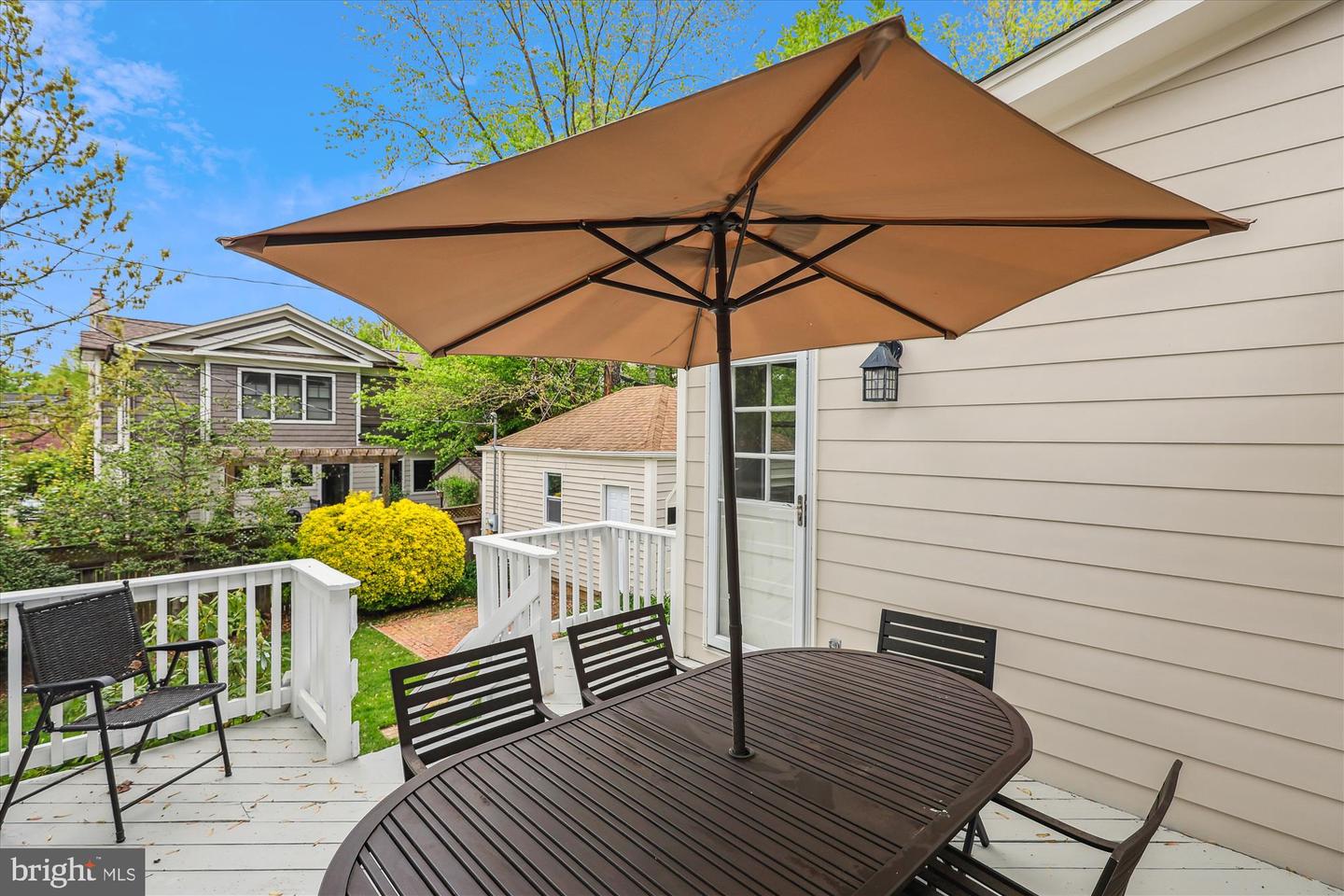 5133 25TH PL N, ARLINGTON, Virginia 22207, 4 Bedrooms Bedrooms, ,2 BathroomsBathrooms,Residential,For sale,5133 25TH PL N,VAAR2056214 MLS # VAAR2056214